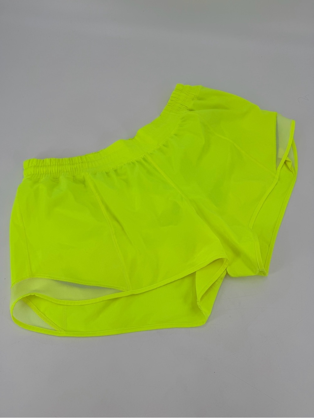 Lululemon Hotty Hot Short II *Long 4" Highlight Yellow 14 Tall